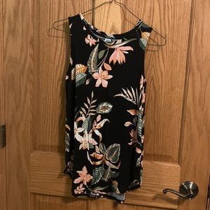 Black flowy Old Navy tank